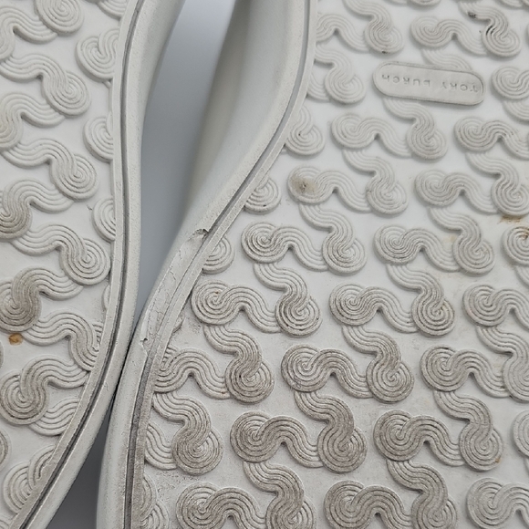Authentic Pre Loved Tory Burch Sneakers - Picture 7 of 16